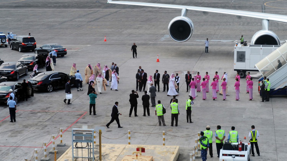 Raja Salman Tinggalkan Bali, 18 Penerbangan Ditunda