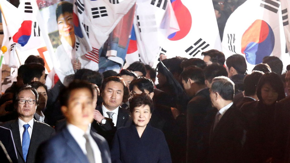  Presiden Park Geun-hye Diinterogasi Jaksa Selama 22 Jam