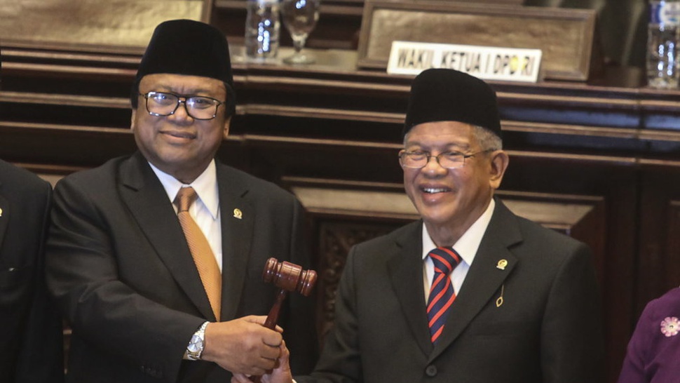 Ketua DPD Oesman Sapta Prihatin atas Penahanan Setya Novanto