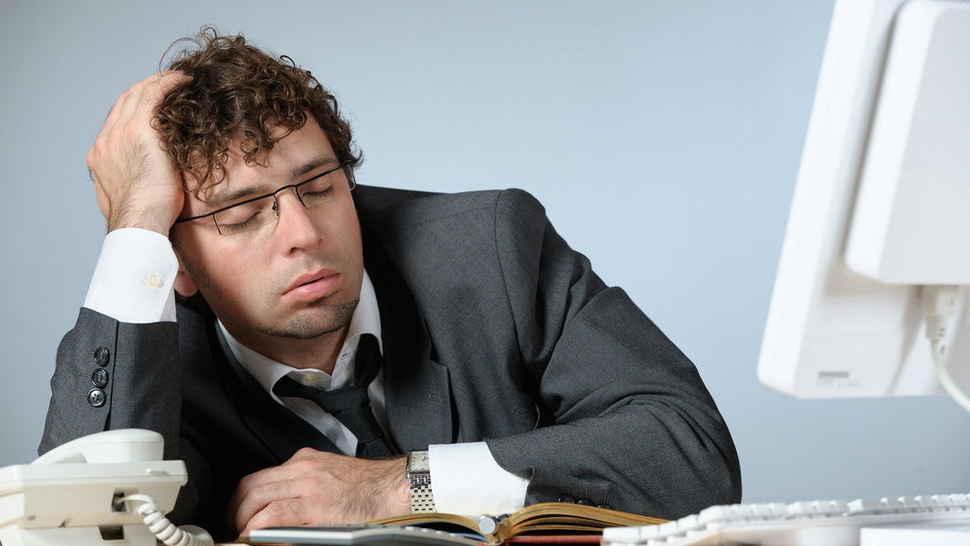 5 Cara Melakukan Power Nap dan 7 Manfaat Tidur Siang Berkualitas