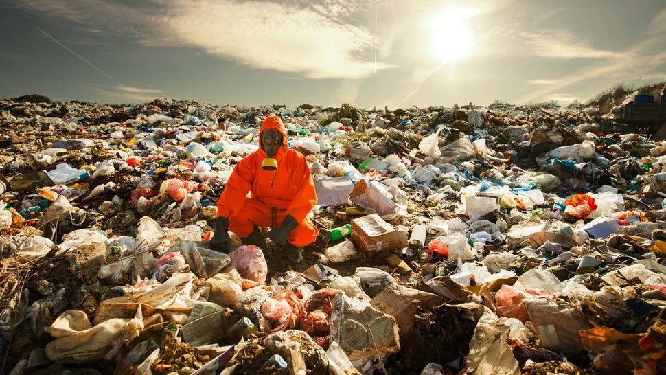 Menjaga Bumi dari Sampah dengan Bisnis Ekologis