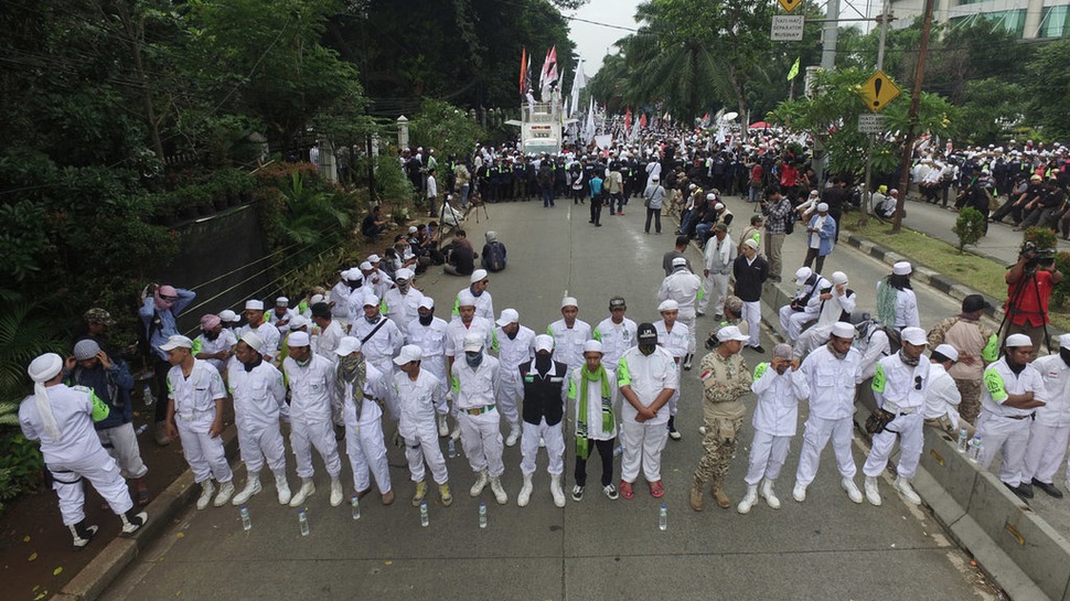 FPI akan Beri Sanksi Anggotanya yang Ikut Deklarasi Prabowo-Sandi