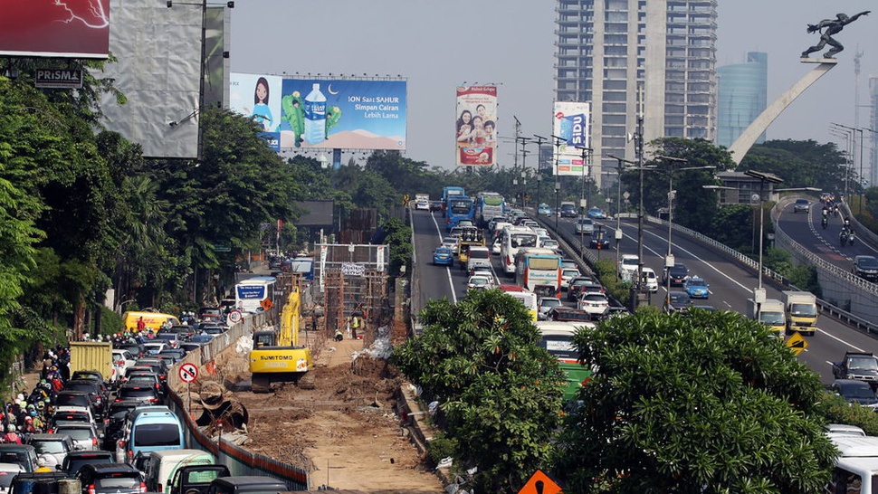 Anies Klaim Tingkat Kemacetan di Jakarta Turun, Padahal Tidak