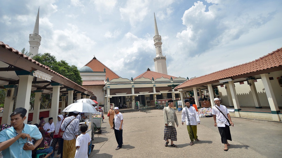 Kisah Dua Masjid Kuno di Jakarta