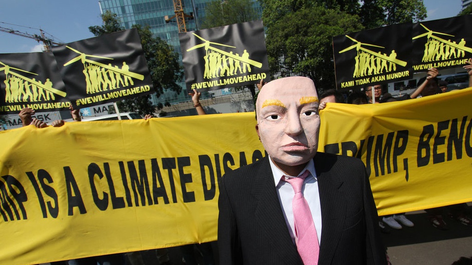 Greenpeace Indonesia Protes Kebijakan Trump