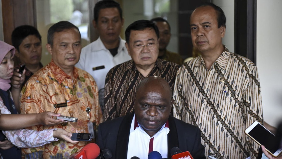 Pigai: Pemerintah Sebaiknya Netral dalam Pilkada Papua