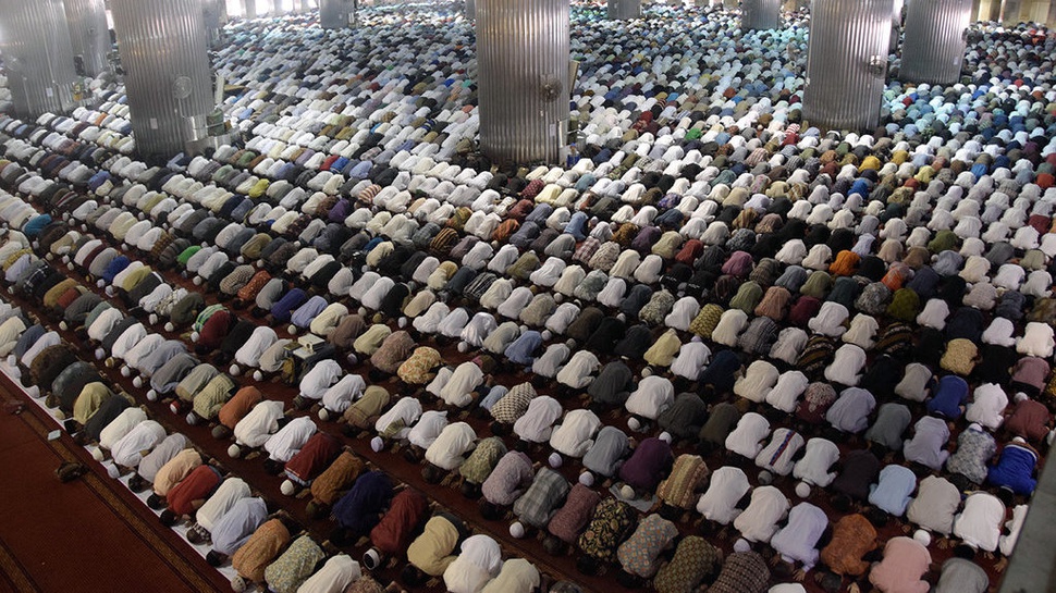Masjid Istiqlal Memulai Persiapan Salat Idul Fitri 1438 H 