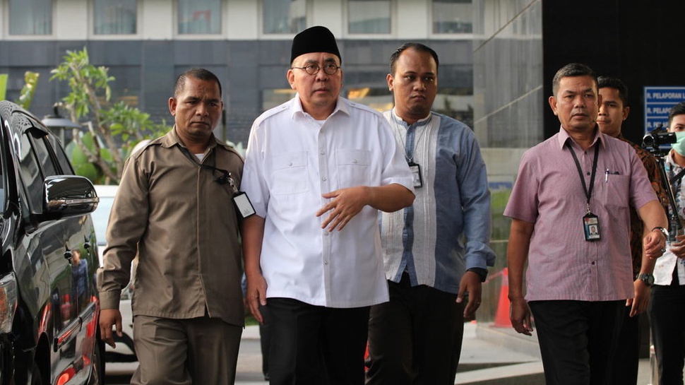 Gubernur Bengkulu Berserta Istri Ditangkap KPK