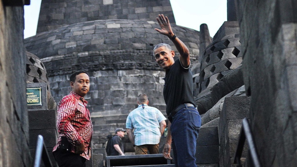 Obama Kunjungi Borobudur