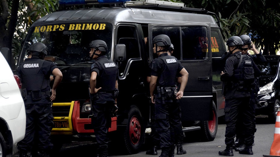 Tas Diduga Bom Ditemukan di Halte Transjakarta Rasuna Said 