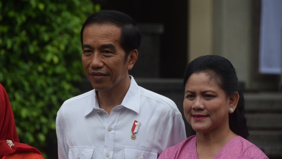 Jokowi Ingatkan Anak-Anak Boleh Main Facebook Usia 13 Tahun 