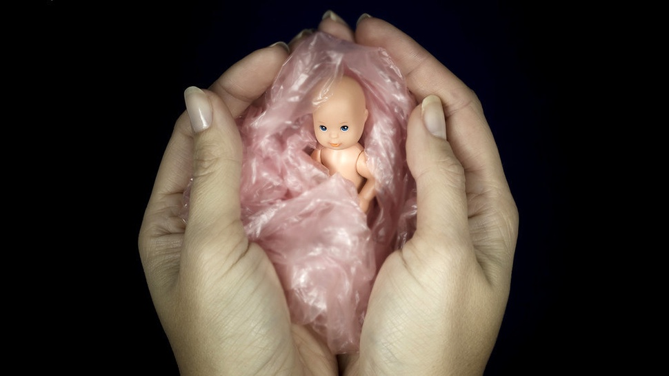 Polisi Temukan 20 Kantong Janin Hasil Aborsi di Rumah Dukun Bayi