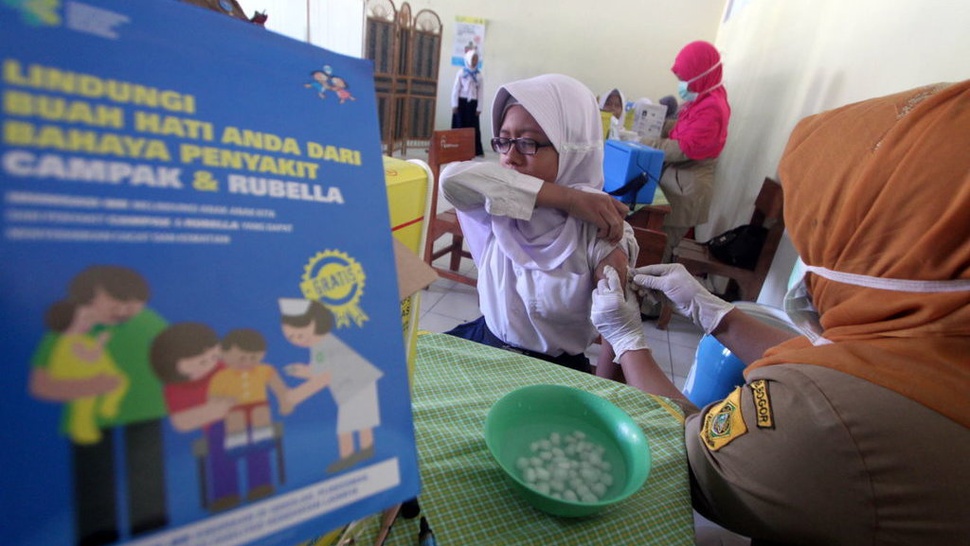 Jokowi Ajak Semua Instansi Ikut Sukseskan Imunisasi MR