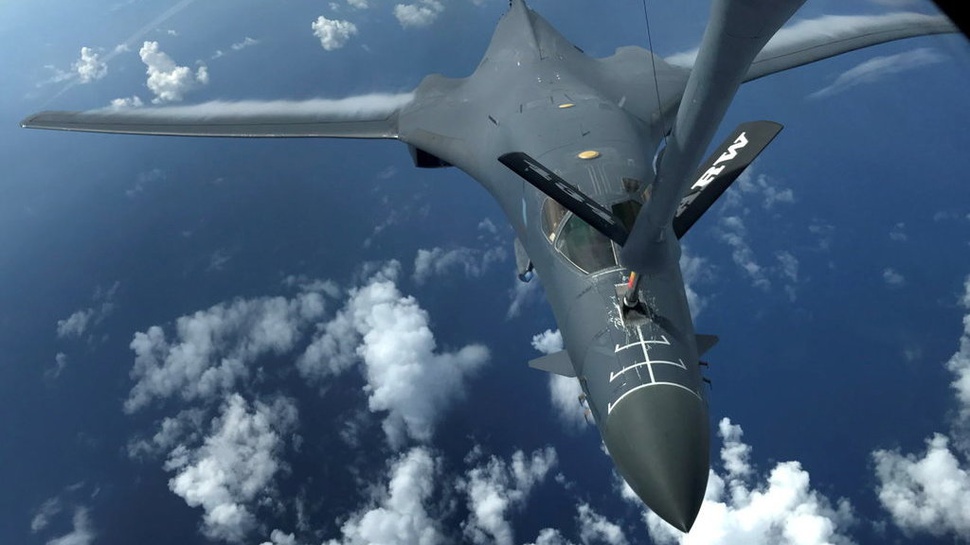 AS Kerahkan Dua Pembom B-1B Lancer ke Semenanjung Korea
