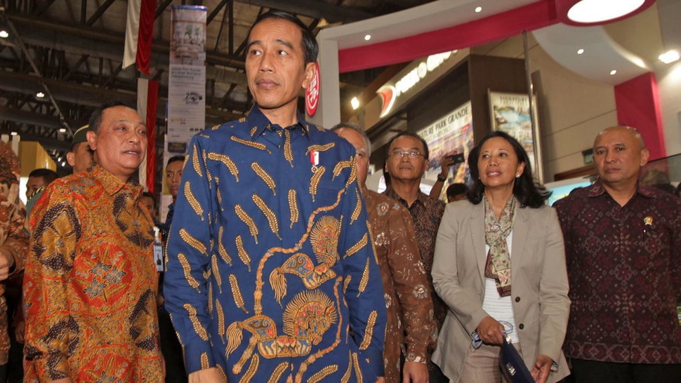 Jokowi Keluhkan Lamanya Proses Sekuritisasi Jasa Marga