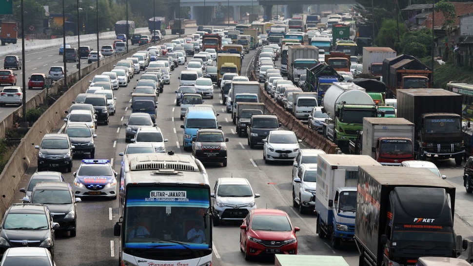 Mudik Imlek 2018: 78.000 Kendaraan akan Lintasi Jakarta-Cikampek