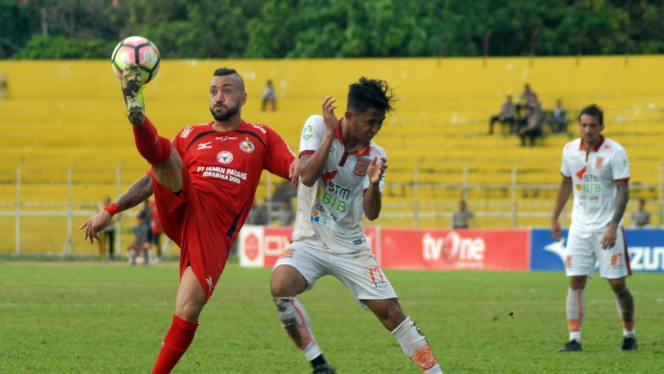 Hasil Akhir Pertandingan Semen Padang vs Borneo FC Skor 1-1