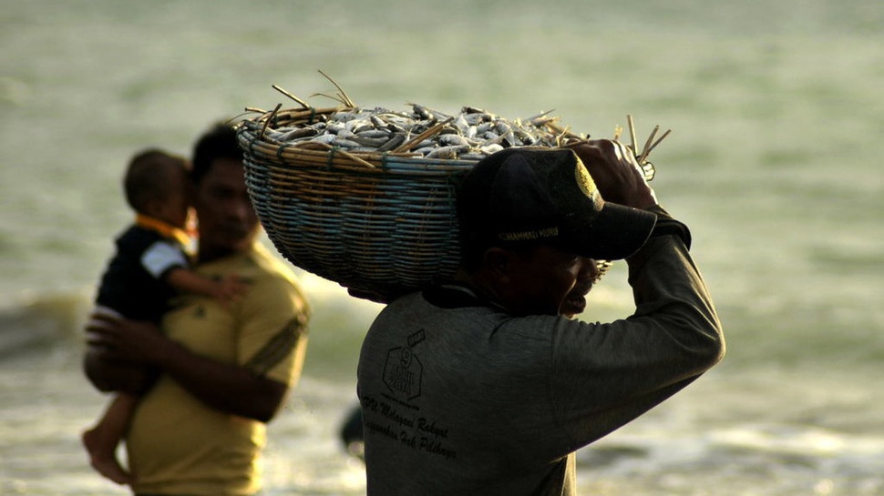 Rizal Ramli: Nelayan Perempuan Perlu Diberi Asuransi