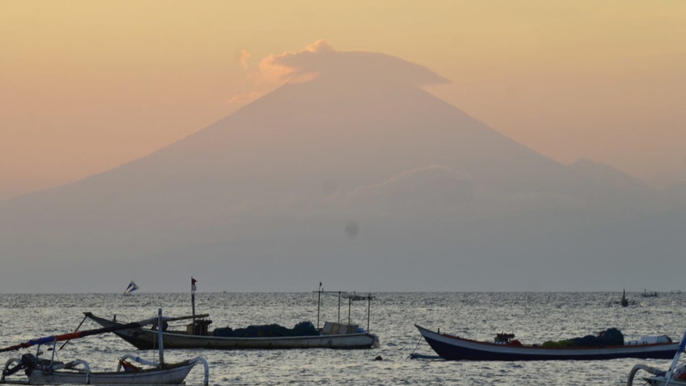 Erupsi Gunung Agung Tak akan Hambat Pariwisata Bali 
