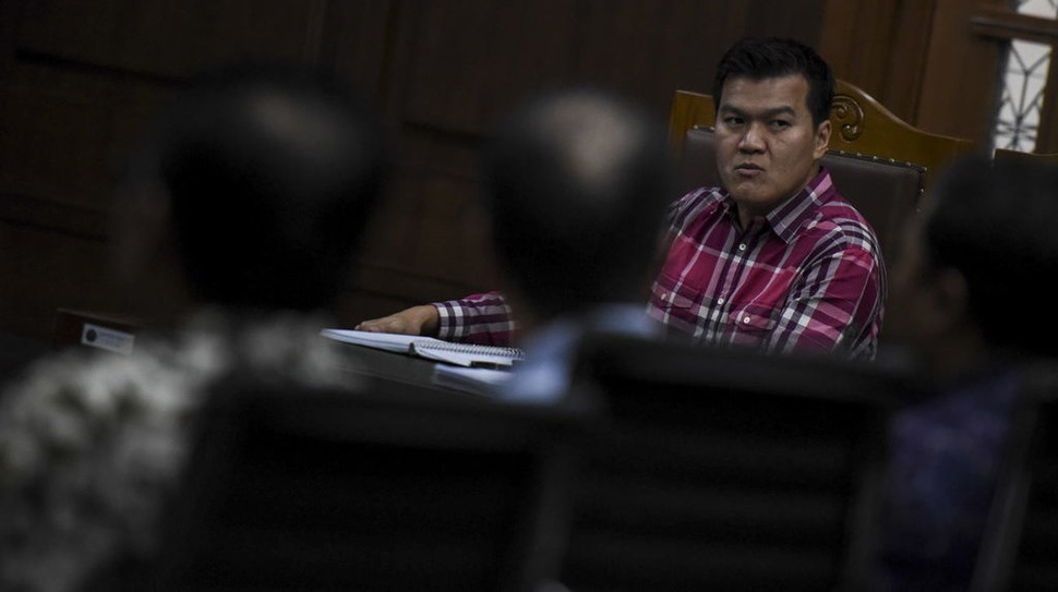 Korupsi e-KTP: Saksi Mengaku Terima Amplop dari Kakak Andi Narogong