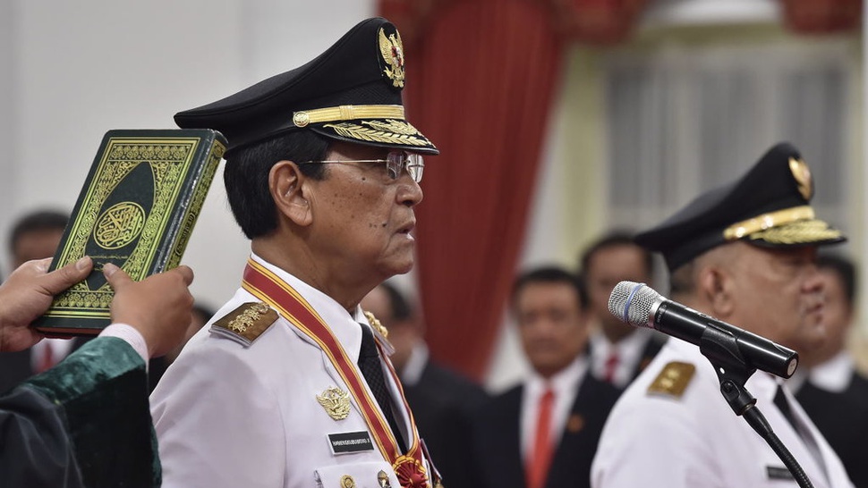 Gubernur dan Wagub Yogyakarta Dilantik di Istana Negara