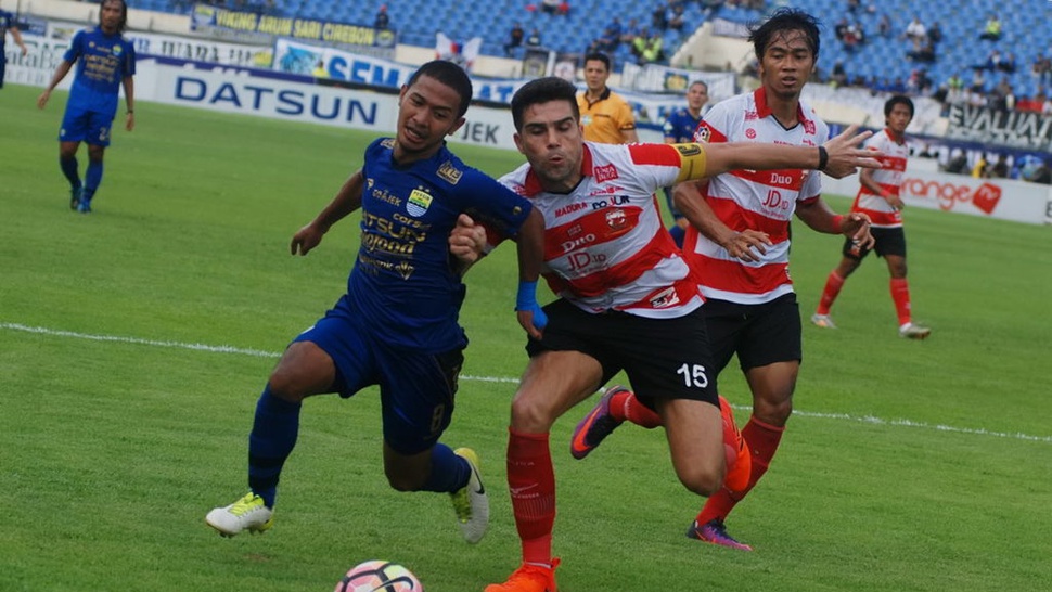 Gian Zola Mulai Ragu dengan Nasibnya di Persib Bandung