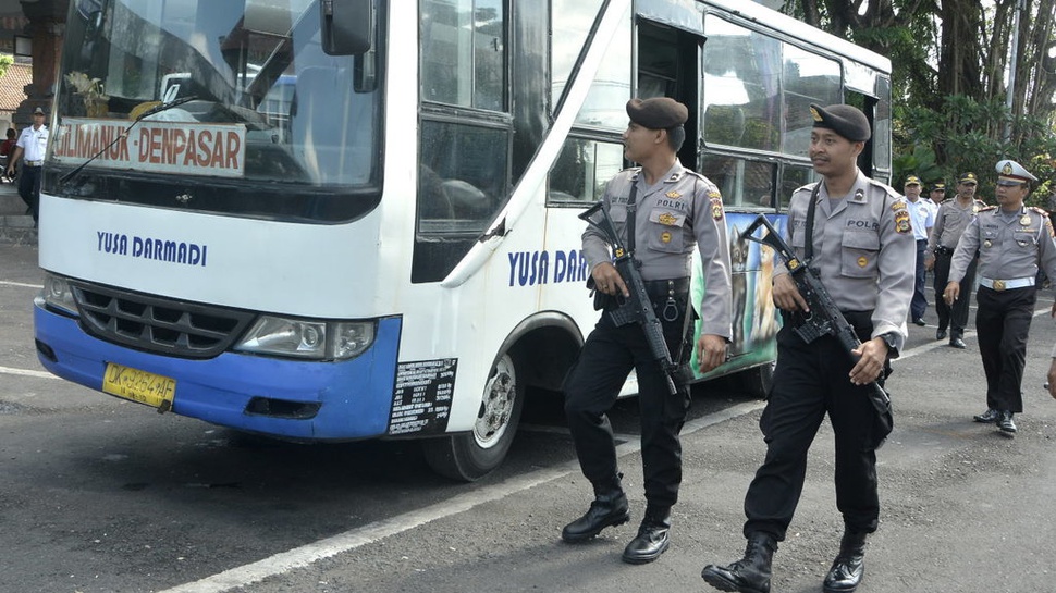 Arus Balik di Terminal Bus Purabaya Diperkirakan 3 Januari 2018