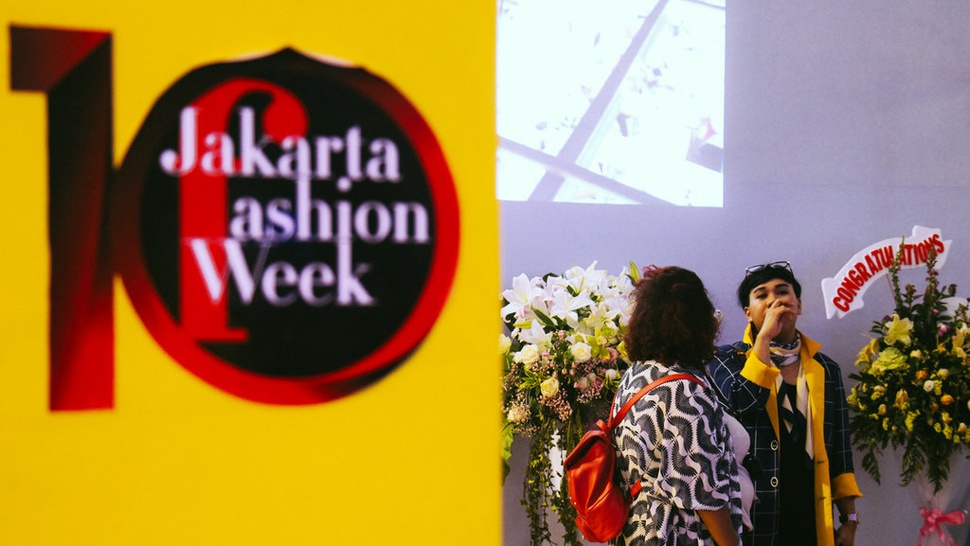 2017/10/28/Jakarta-Fashion-Week-6--tirto.id--naomi.jpg
