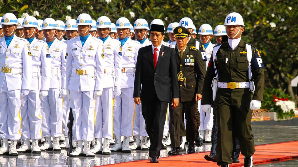 2017/11/10/Jokowi-Peringatan-Hari-Pahlawan--3--tirto.id-mico.jpg