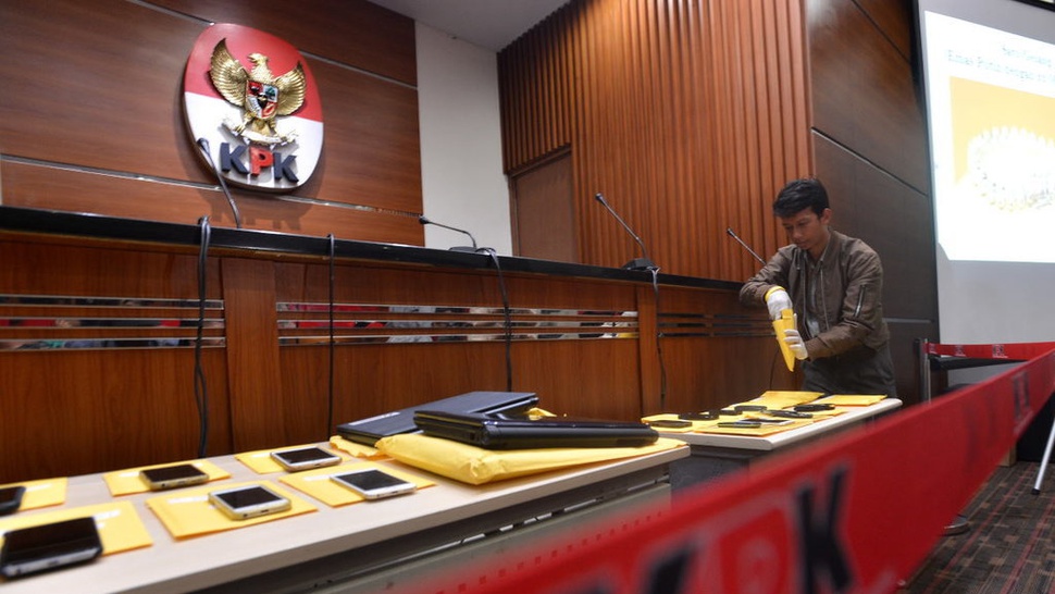 Kasus BLBI: Syafruddin Temenggung Ditahan KPK Usai 3 Kali Tersangka
