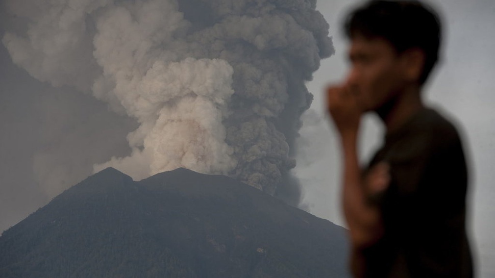 Warga Diimbau Waspadai Bencana Lahar Dingin Erupsi Gunung Agung