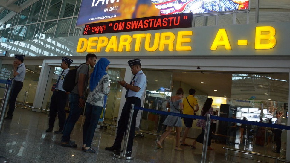 56 Jadwal Penerbangan di Bandara Ngurah Rai Masih Dibatalkan