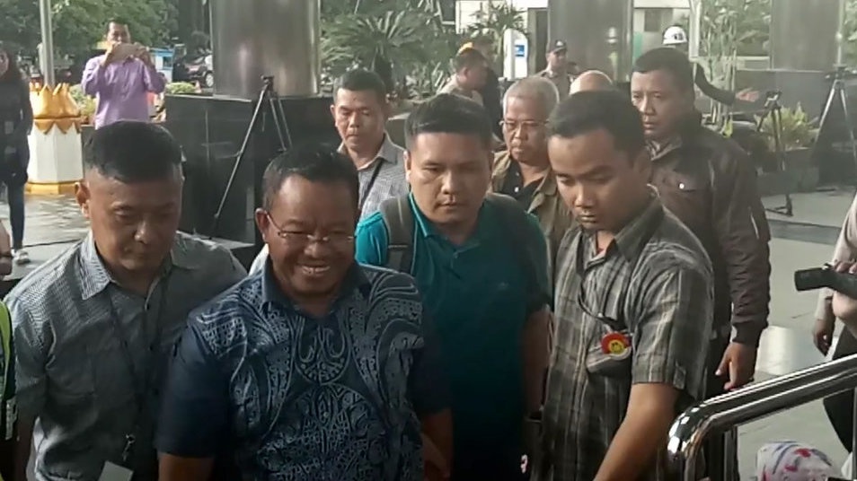 Empat Anggota Pemprov Jambi Hasil OTT Dibawa Penyidik KPK Hari Ini