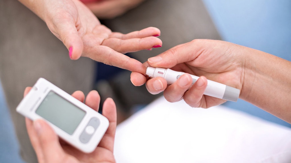 Cara Cek Gula Darah untuk Tes Diabetes, Penyakit yang Diderita Omas
