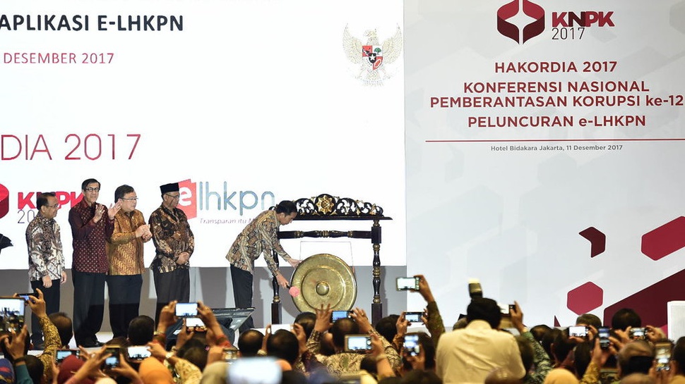 Presiden Jokowi Raih Penghargaan Pelaporan Gratifikasi Terbaik
