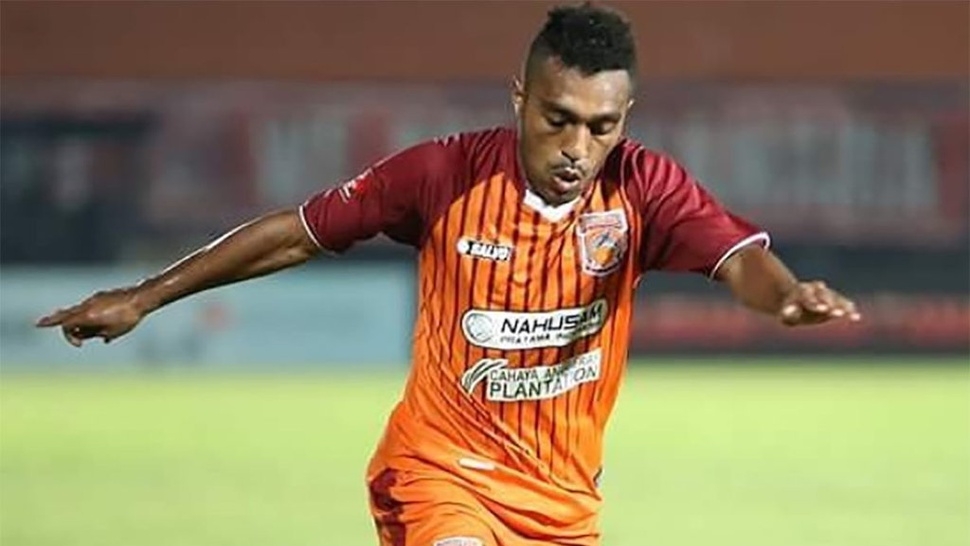 Borneo FC Berencana Duetkan Terens Puhiri dengan Rifal Lastori