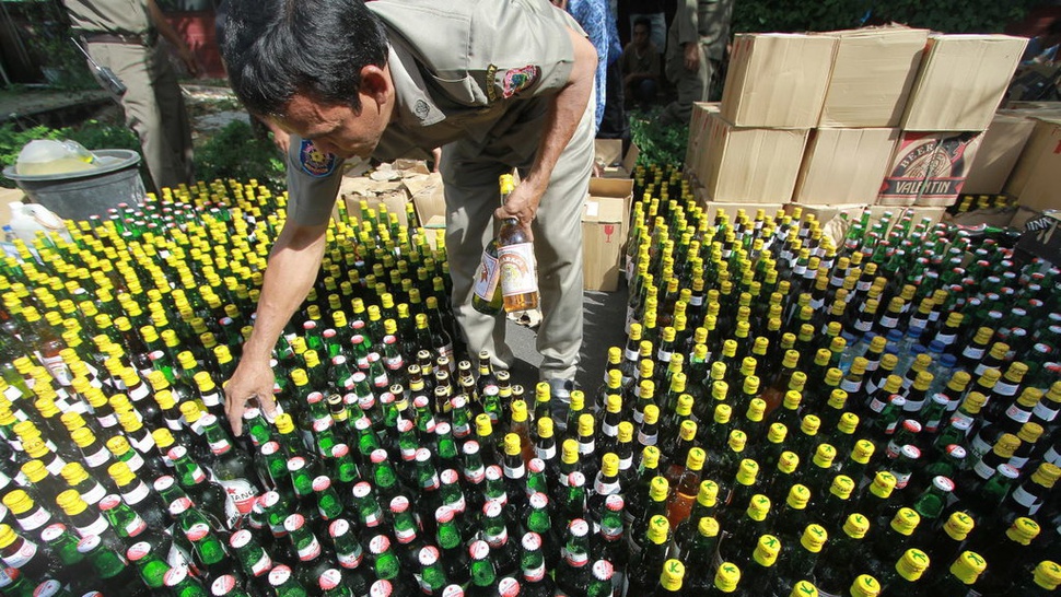 RUU Minuman Beralkohol & Bagaimana Aturan Sebelumnya di Indonesia?