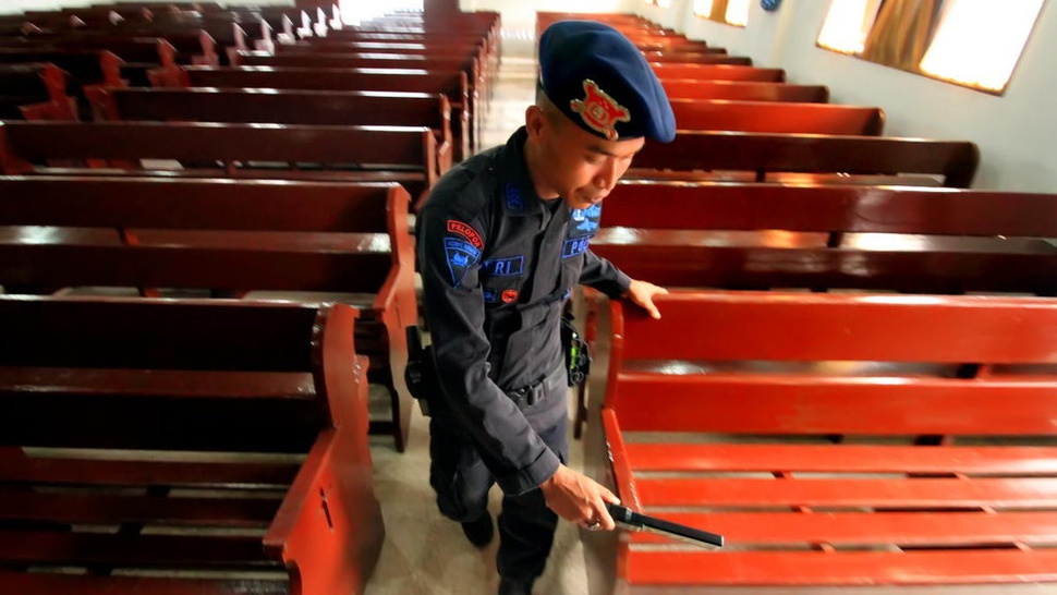 Aksi Teror Bom Menyasar Gereja di Surabaya Minggu Pagi Ini
