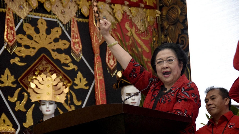 Mengapa Megawati Terus Mengatakan Jokowi Petugas Partai? 
