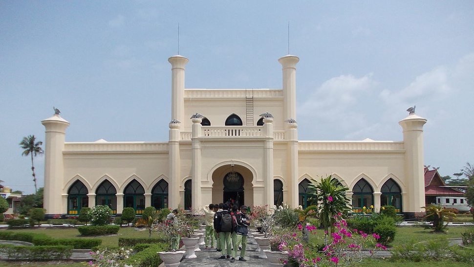 Diorama Istana Siak Riau Dibakar Orang Tak Dikenal