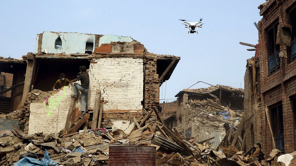 Menggunakan Drone untuk Misi Kemanusiaan
