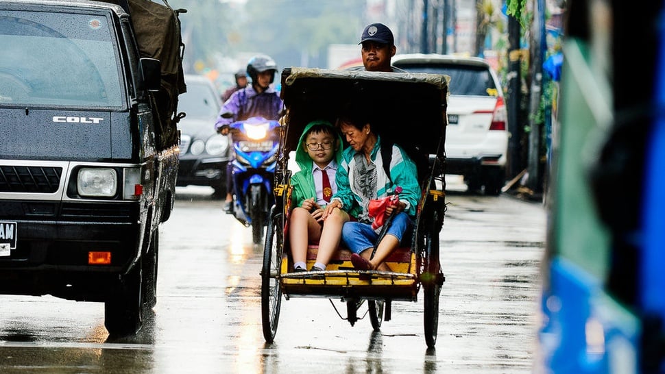 Anies akan Izinkan Becak: Tukang Becak di Daerah Siap Masuk Jakarta