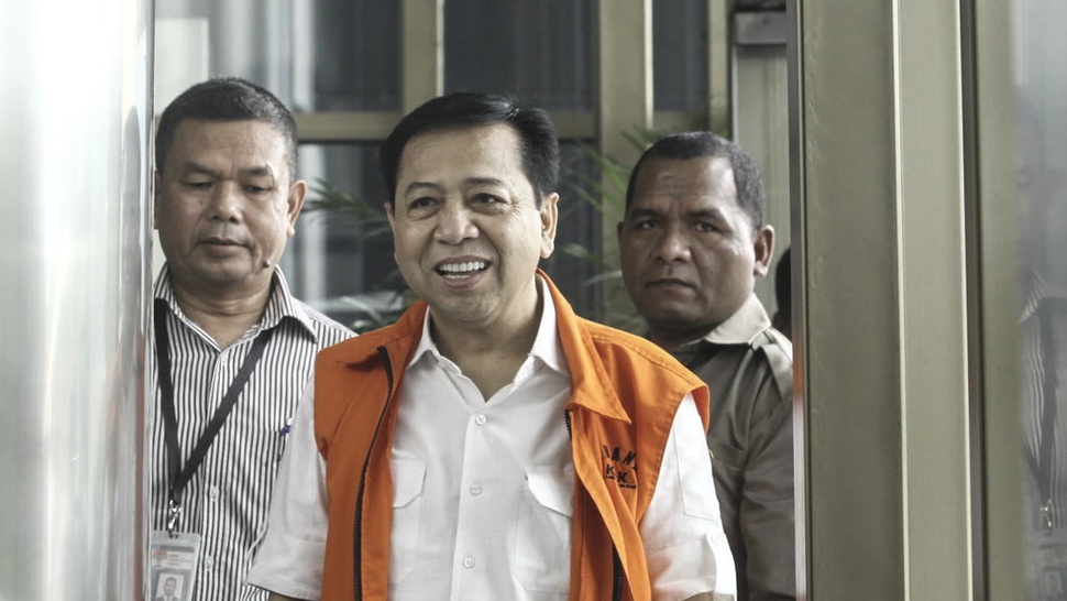 Setya Novanto Ungkap Alasan Tak Kenakan Jam Mewah di Sidang E-KTP