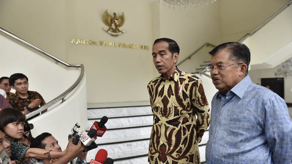 Hari Pers Nasional: Jokowi Bicara Peran Media dan Banjir Informasi