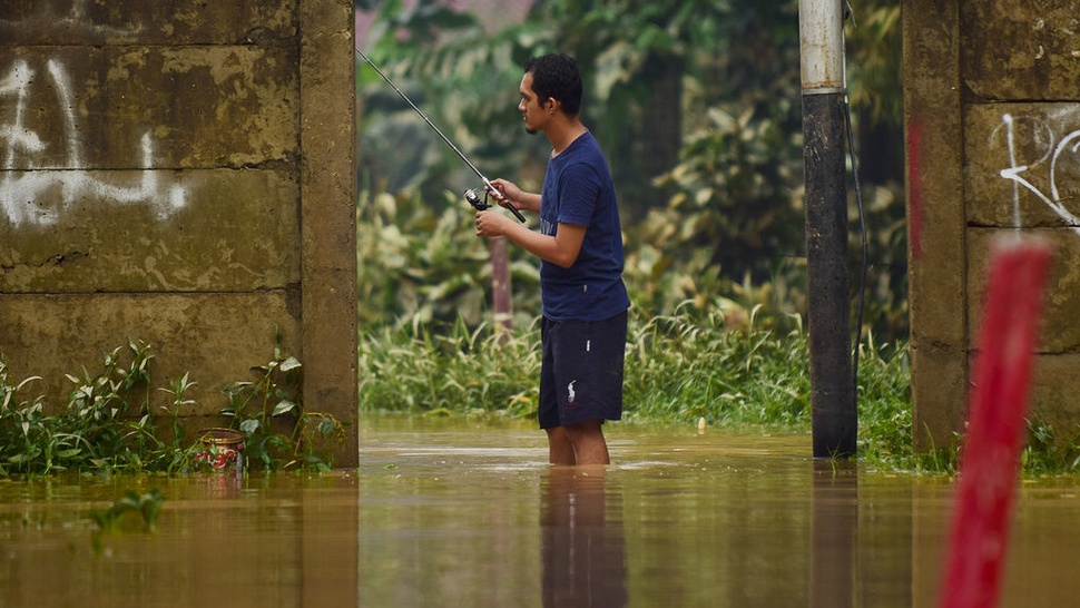 Banjir di Kampung Arus