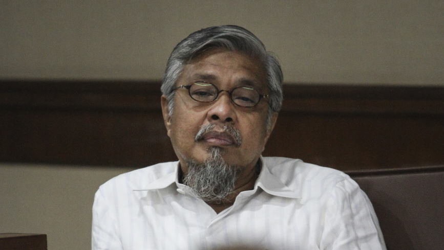 PN Cibinong Bebaskan Ahli KPK Basuki Wasis dari Gugatan Nur Alam