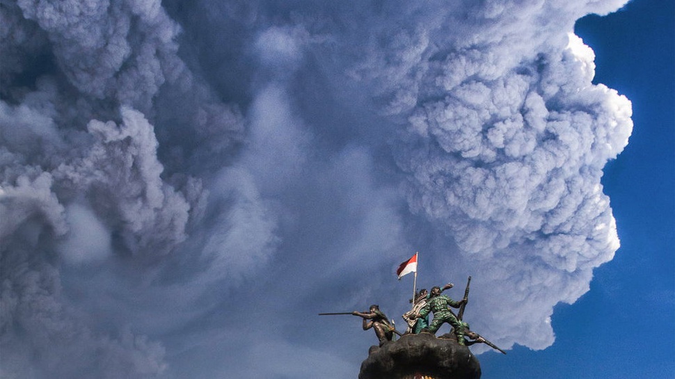Gunung Sinabung Meletus, BPBD Karo Bantah Ada Korban Jiwa