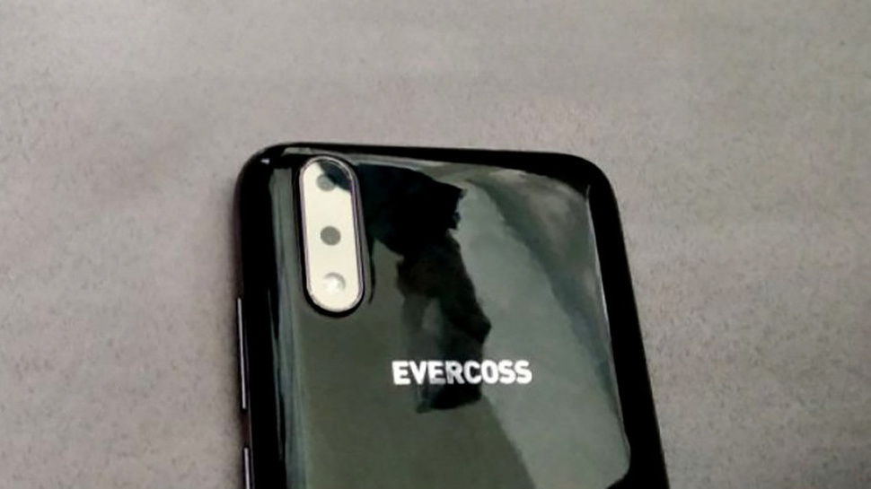 Evercoss M55A, Hp Android Murah dengan Performa Tinggi
