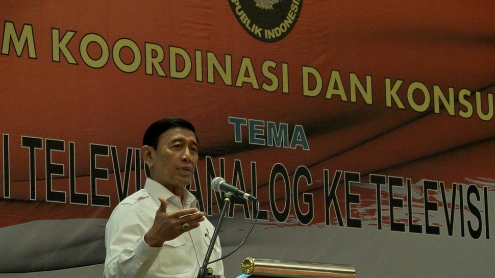 Wiranto Minta KPK Tunda Penyelidikan Kasus Korupsi Paslon Pilkada
