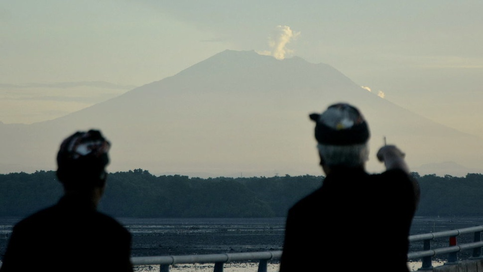 BNPB: Letusan Gunung Agung Tak Ganggu Pariwisata Bali